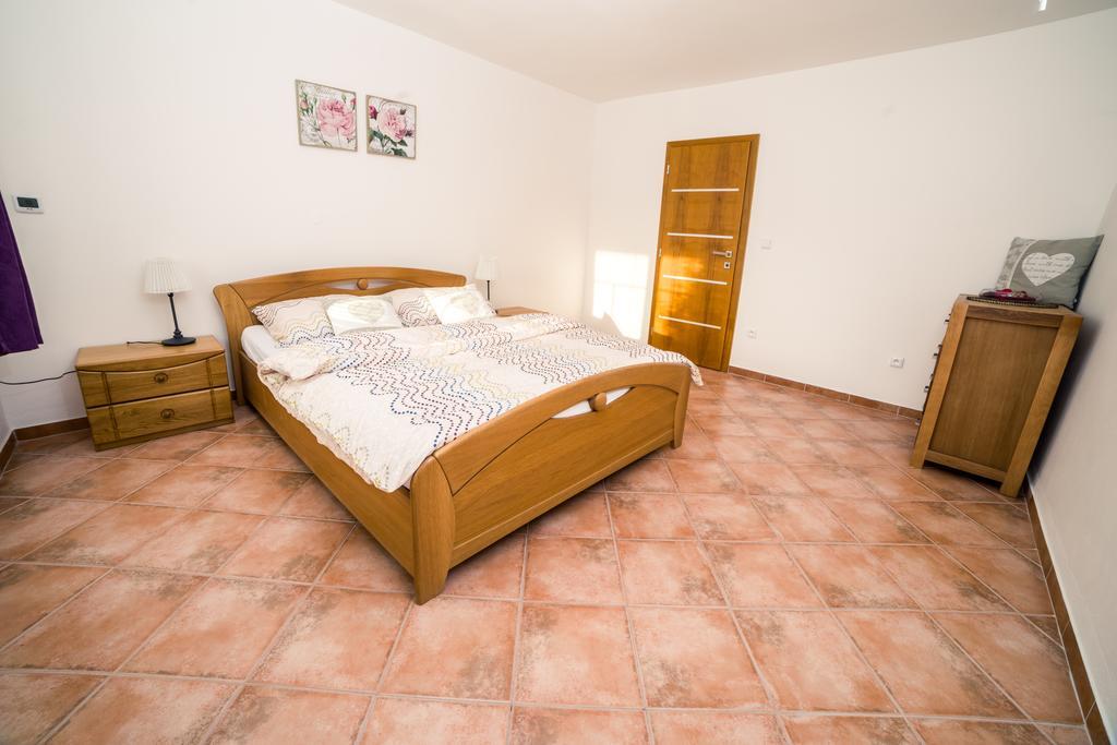 Apartmany U Orecha โบเรติตเซ ภายนอก รูปภาพ